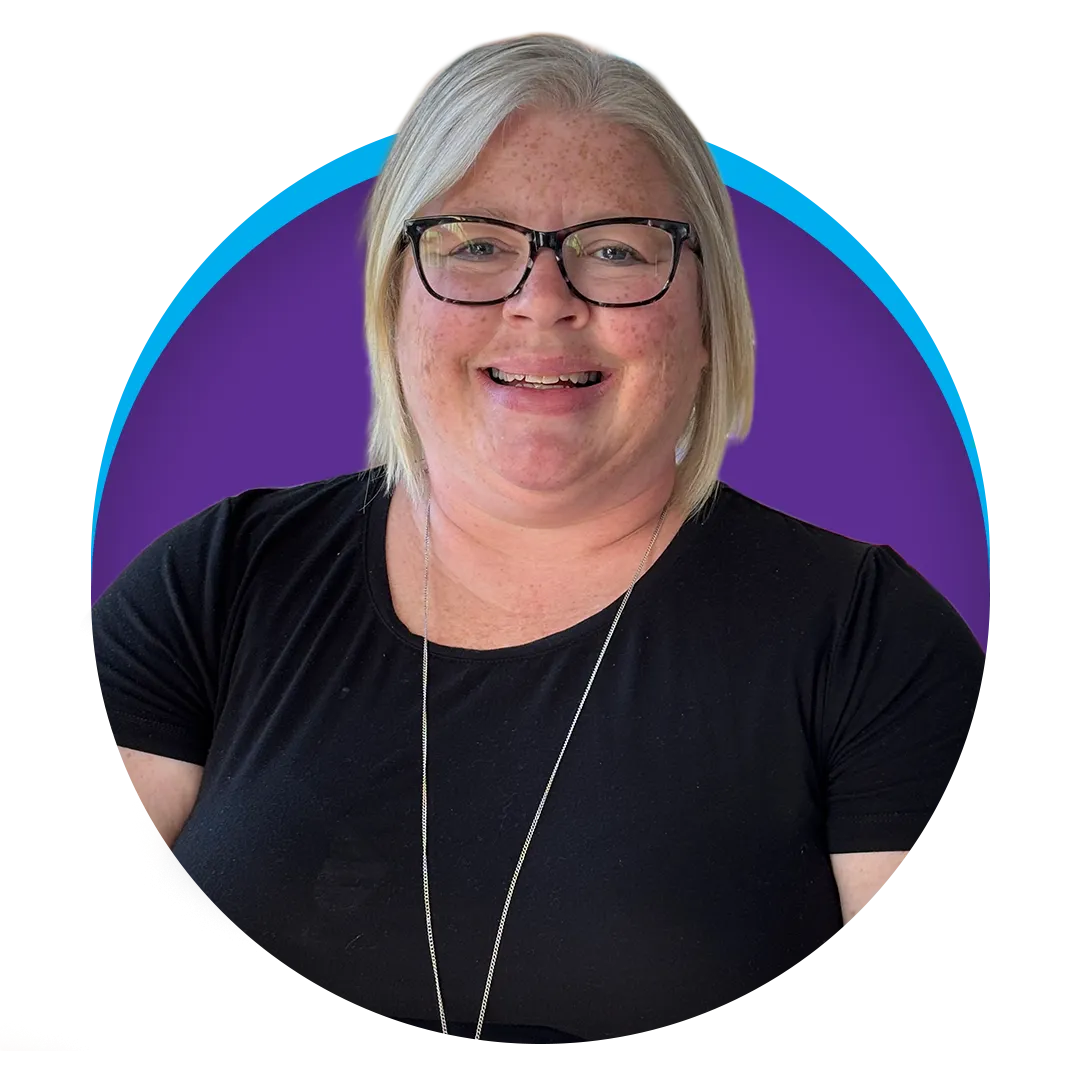 Amanda VanRoekel Headshot